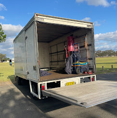 Removalist trucking services
